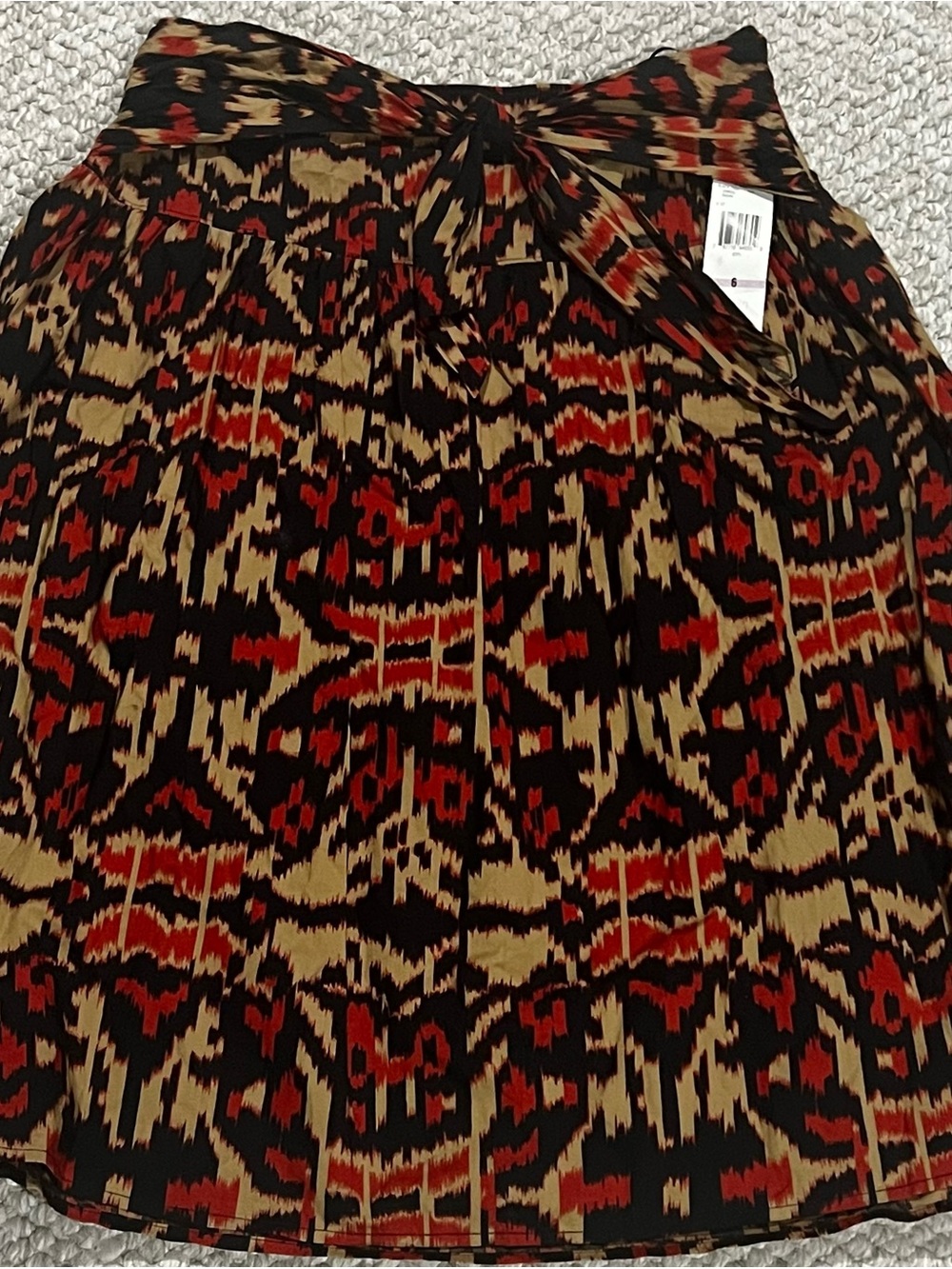 Jones New York Skirt Red Black Gold Woman’s Size 6